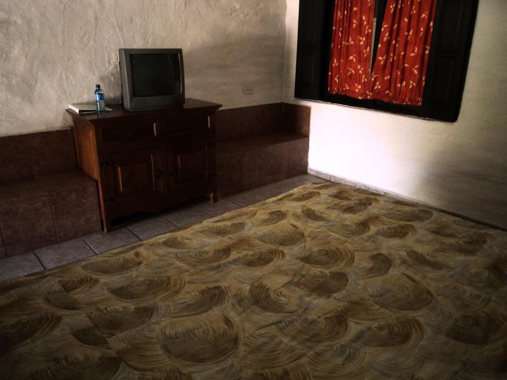 נאבוחואה Hotel El Rancho חדר תמונה