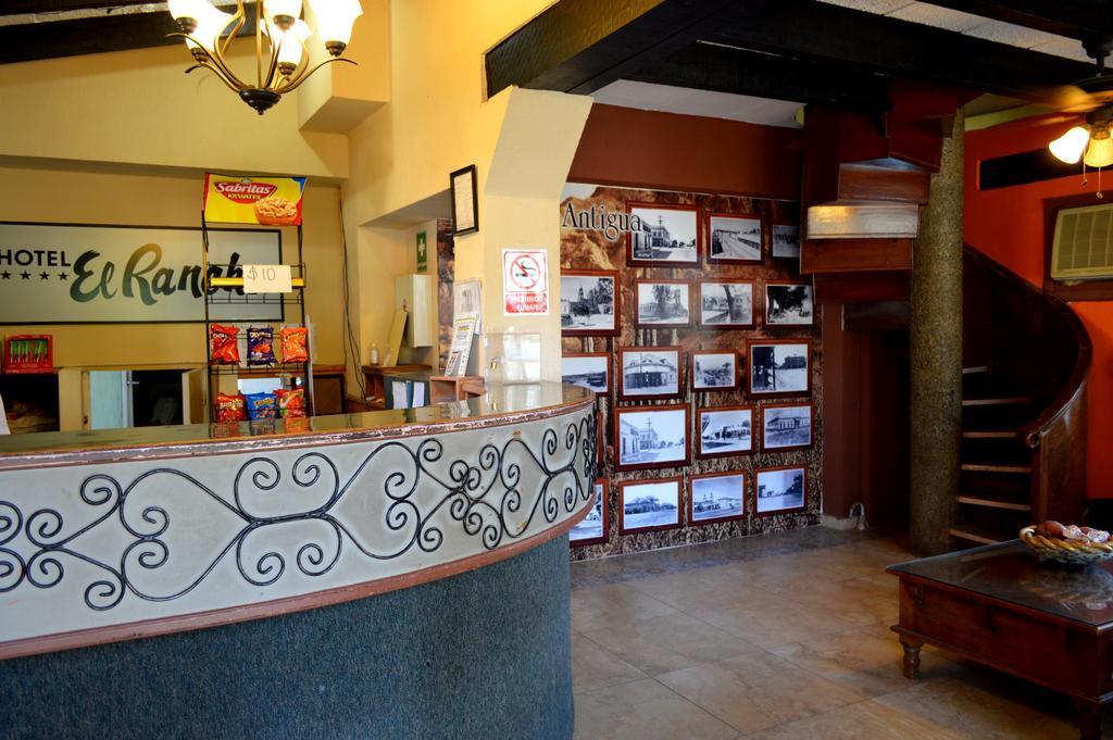 נאבוחואה Hotel El Rancho מראה חיצוני תמונה