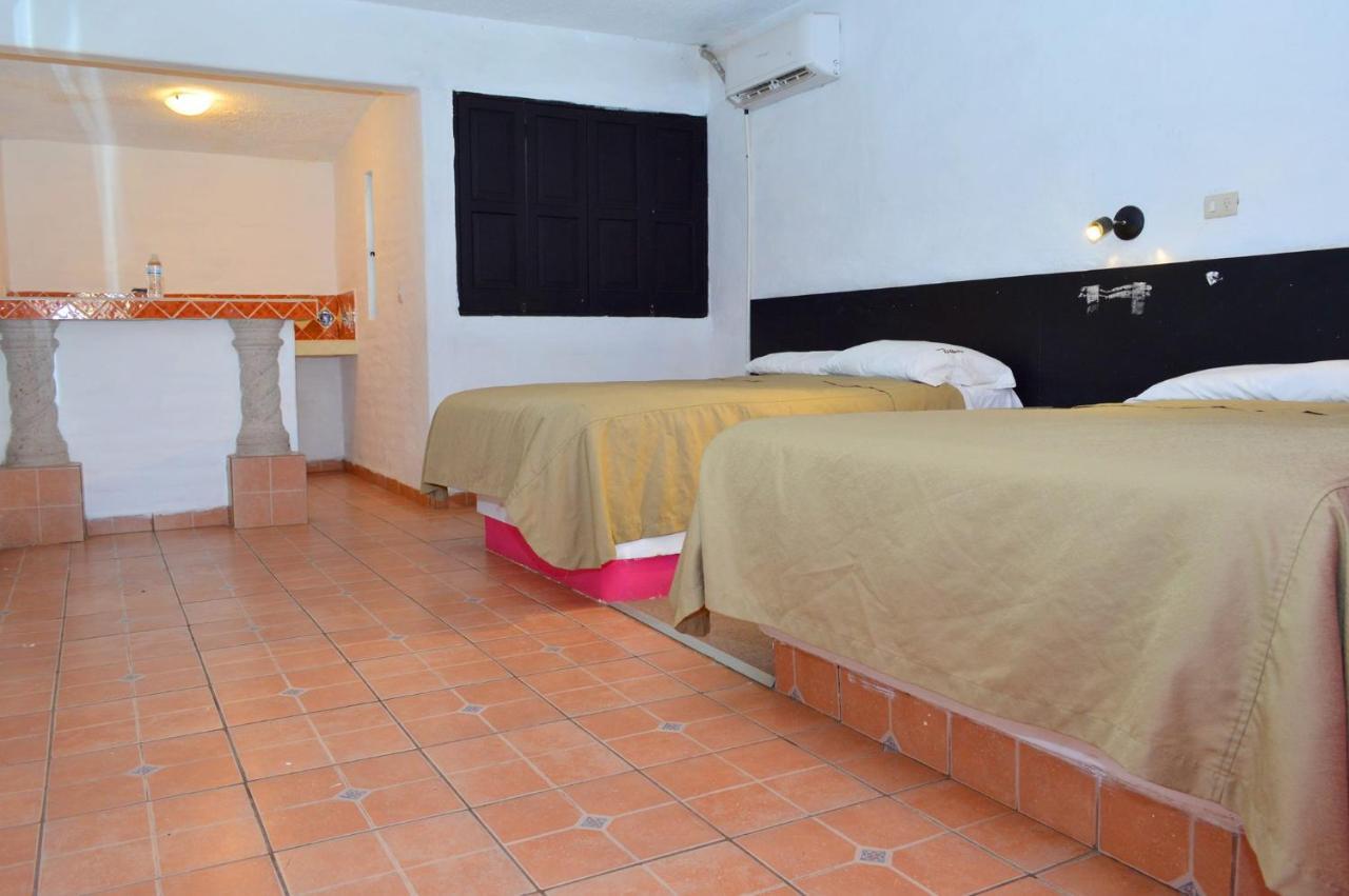 נאבוחואה Hotel El Rancho מראה חיצוני תמונה