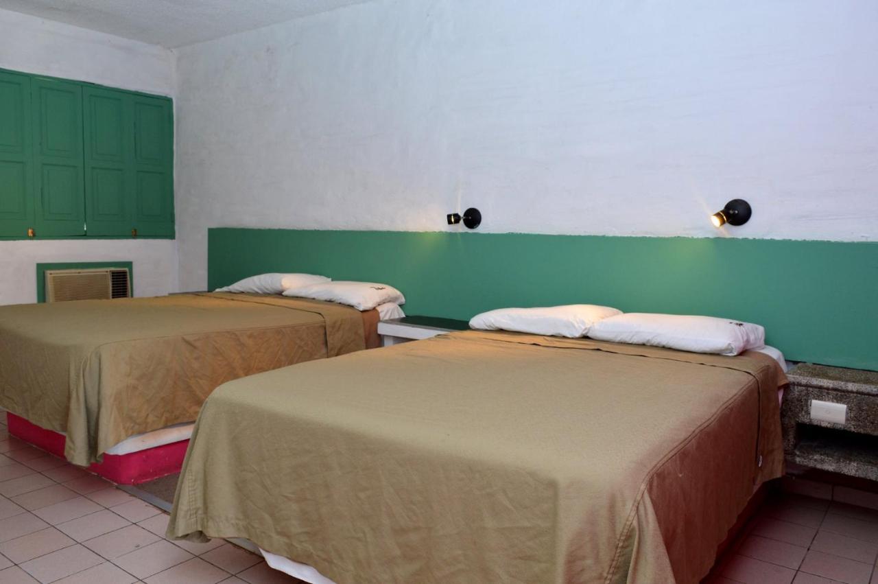 נאבוחואה Hotel El Rancho מראה חיצוני תמונה