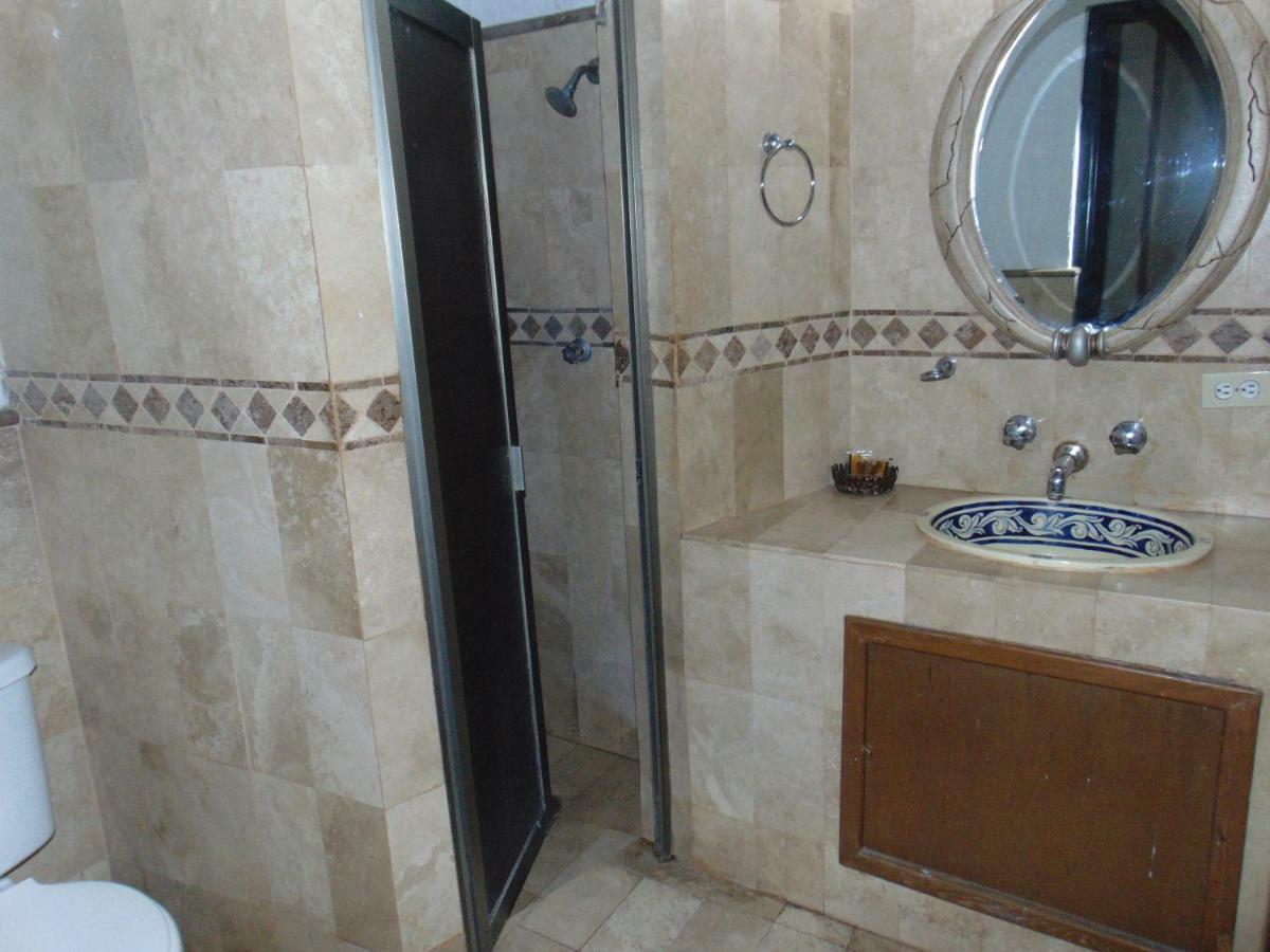 נאבוחואה Hotel El Rancho מראה חיצוני תמונה