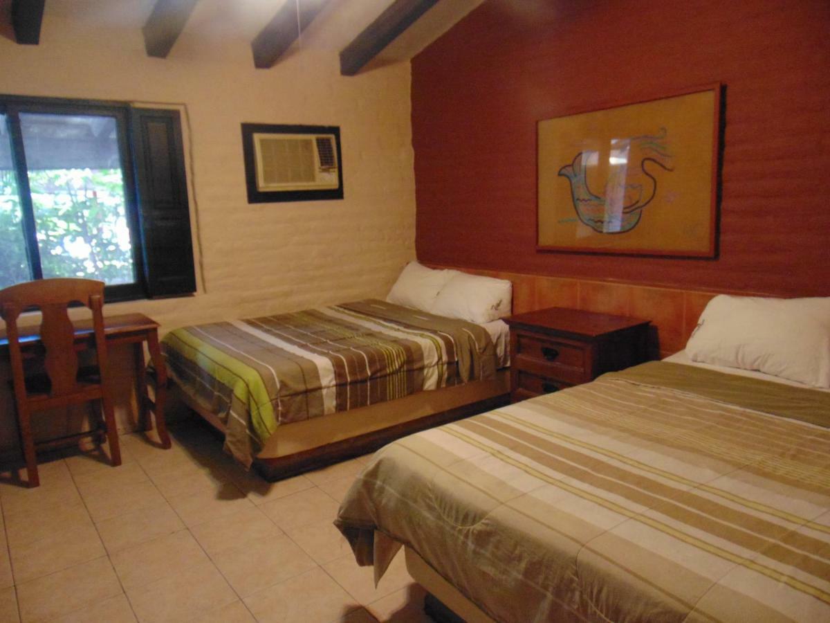 נאבוחואה Hotel El Rancho מראה חיצוני תמונה