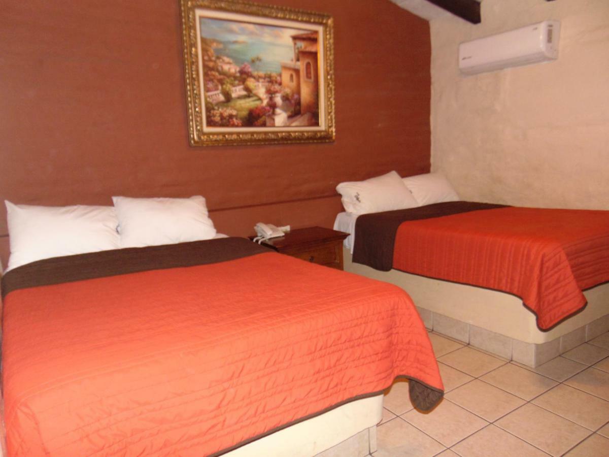 נאבוחואה Hotel El Rancho מראה חיצוני תמונה